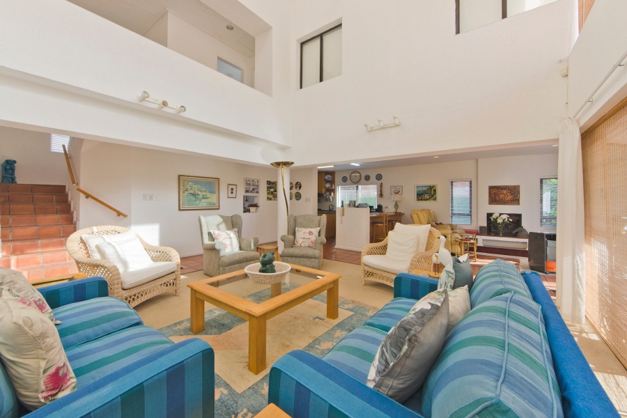 4 Bedroom Property for Sale in Leisure Isle Western Cape